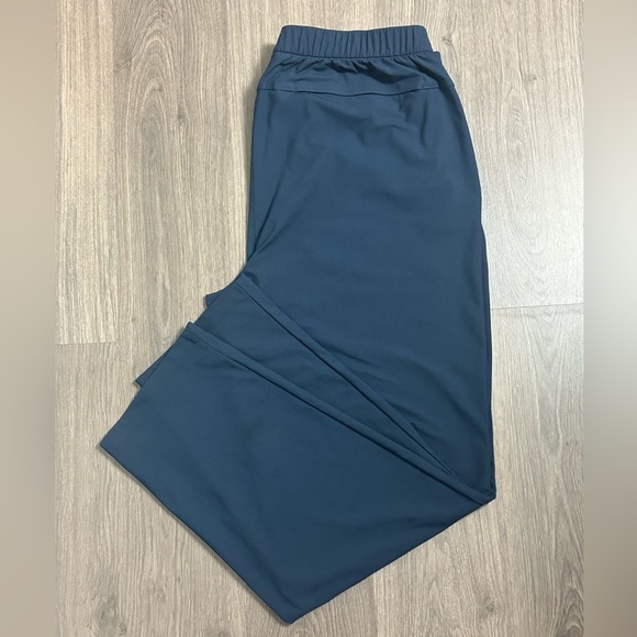 Lululemon Joggers - Picture 3 of 7